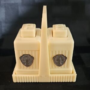 Carvanite Art Deco Empire State Building 1950s Salt and Pepper Shaker, Set of 3